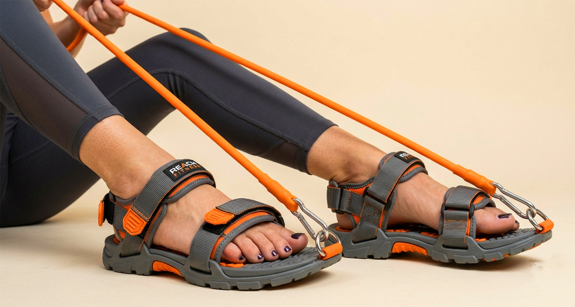 Portable fitness resistance band with foot pedal - product overview